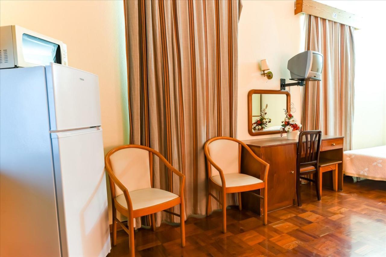 Residencial Colombo Bed & Breakfast Funchal Dış mekan fotoğraf